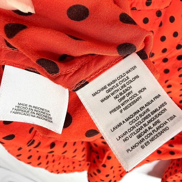 Vintage Jones New York Sport Red & Black Polka Dot Button Down Shirt Small - Picture 5 of 5